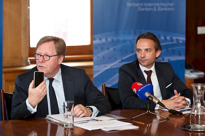 Präsident Willibald Cernko, GS Dr. Gerald Resch | © Bankenverband | Foto: Nick Albert